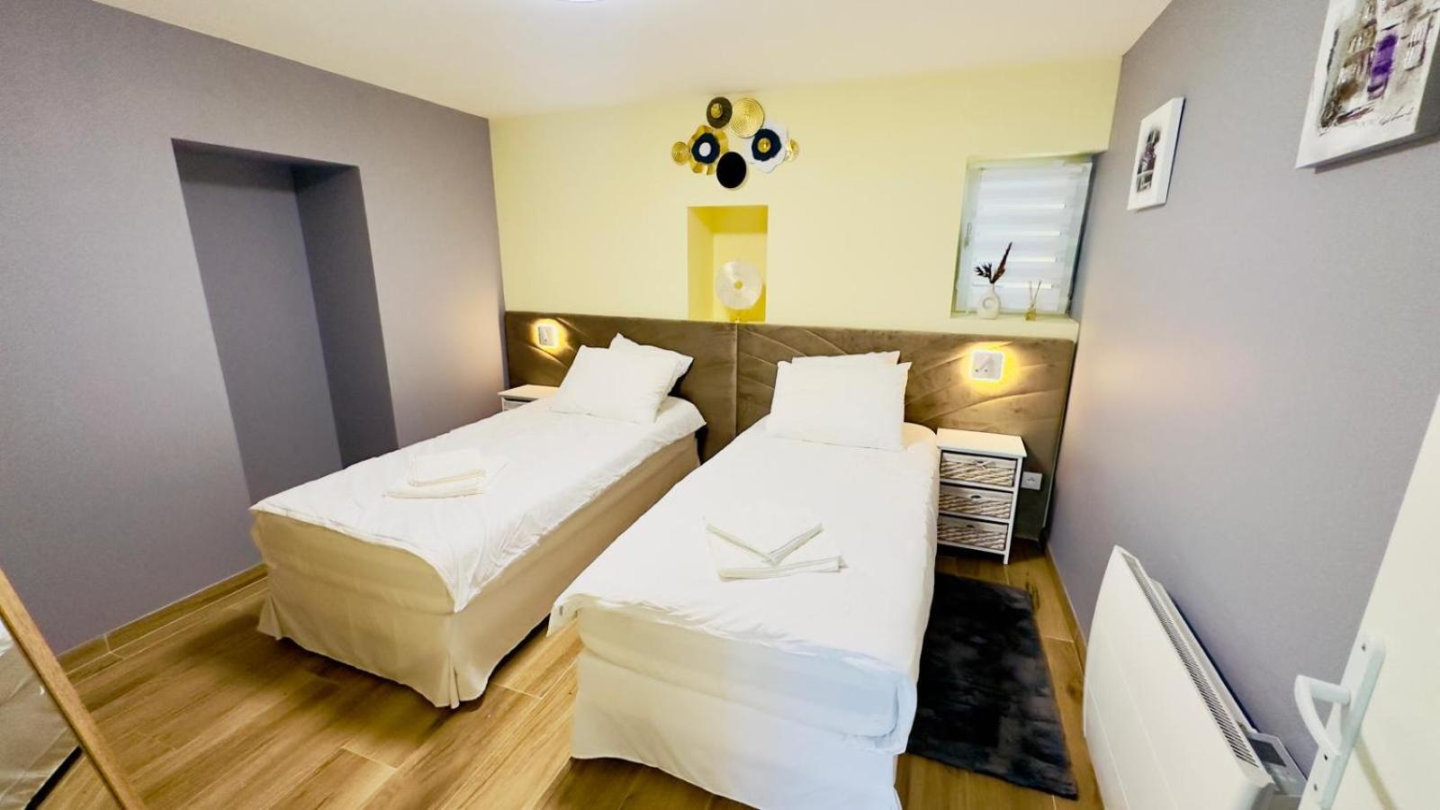 Appartement Cosy A Réminiac 外观 照片